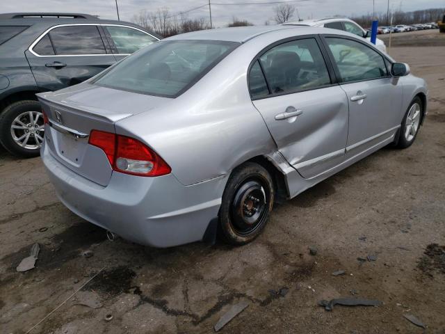2HGFA1F69AH549512 - 2010 HONDA CIVIC LX-S Srebrny zdjęcie 4
