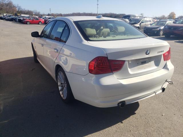 WBAPL5C59BA921492 - 2011 BMW 3 SERIES WHITE photo 3