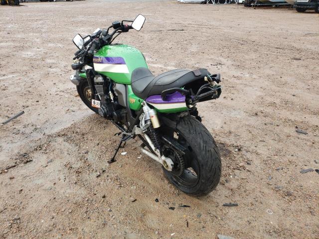 JKAZRBC12YA033269 - 2000 KAWASAKI ZR1100 C GREEN photo 3