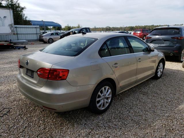 3VWDP7AJ9DM233565 - 2013 VOLKSWAGEN JETTA BEIGE photo 3