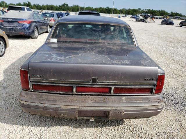 1LNLM81W6SY727923 - 1995 LINCOLN TOWN CAR E SILVER photo 6