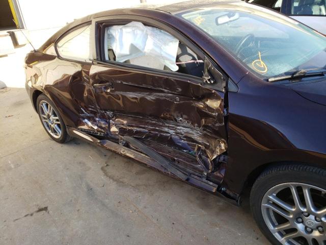 JTKDE167980252055 - 2008 TOYOTA SCION TC MAROON photo 9