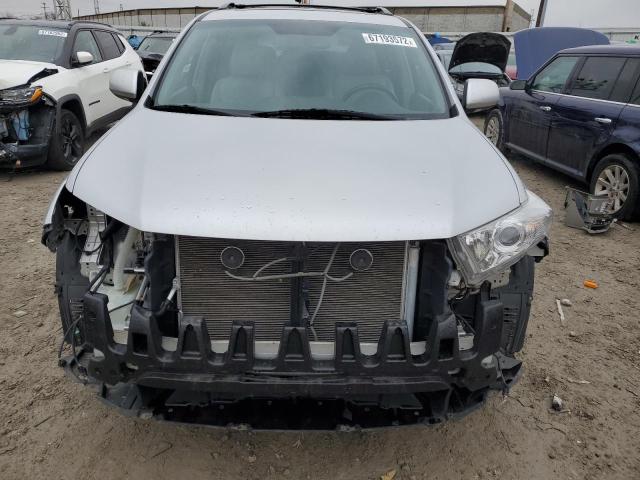 5TDDK3EH9CS115774 - 2012 TOYOTA HIGHLANDER SILVER photo 5