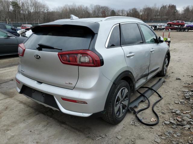 KNDCB3LC6J5125541 - 2018 KIA NIRO FE SILVER photo 4