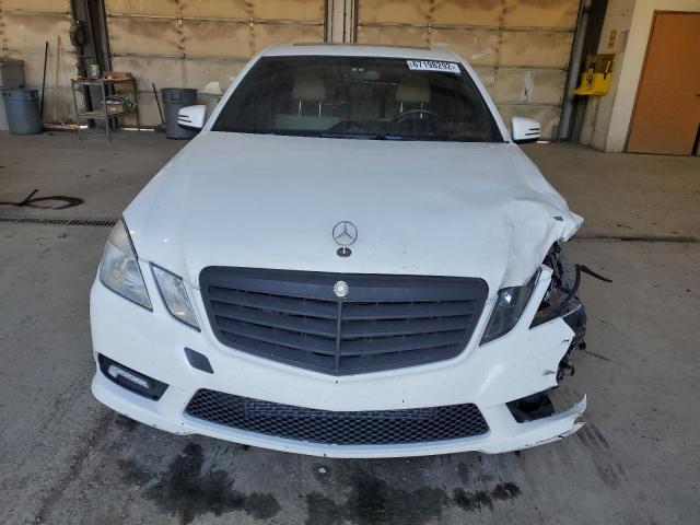 WDDHF2EB6BA448835 - 2011 MERCEDES-BENZ E 350 BLUE WHITE photo 5