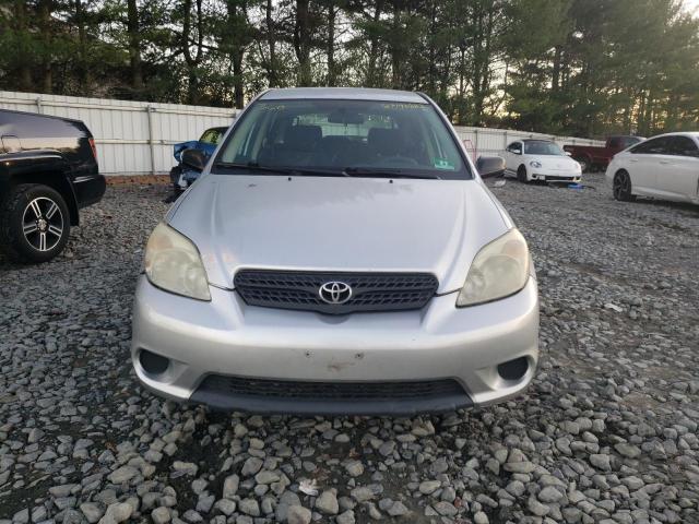 2T1KR32E06C621827 - 2006 TOYOTA MATRIX SILVER photo 5