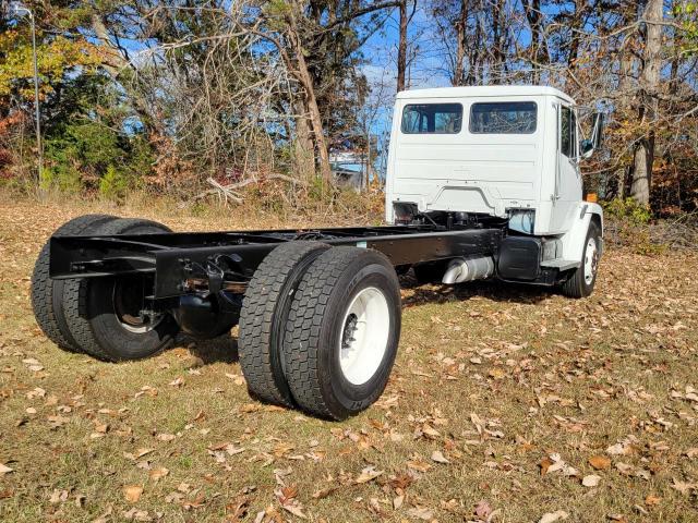 1FVABSAK01HJ49364 - 2001 FREIGHTLINER MEDIUM CON WHITE photo 4