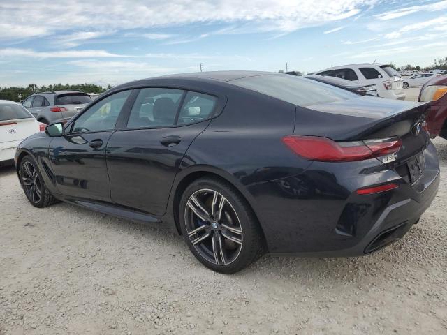 WBAGV8C00NCH27946 - 2022 BMW M850XI BLACK photo 2