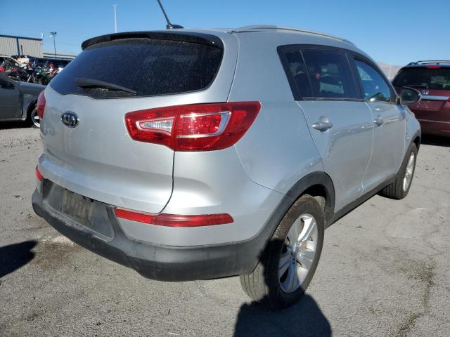 KNDPB3A23C7339406 - 2012 KIA SPORTAGE B SILVER photo 4