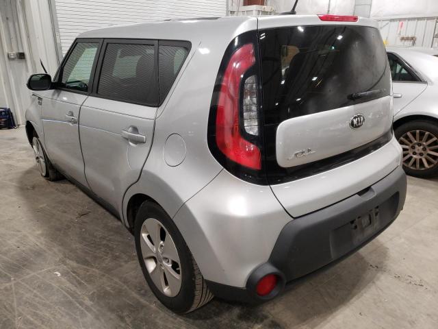 KNDJN2A24F7785124 - 2015 KIA SOUL SILVER photo 3