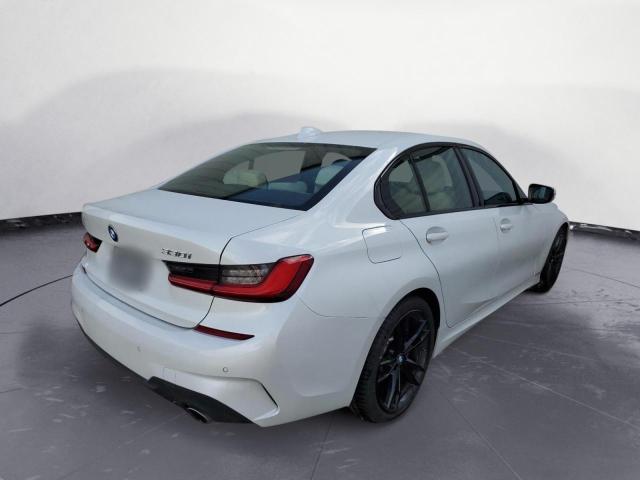 3MW5R1J01M8B81554 - 2021 BMW 330I WHITE photo 3