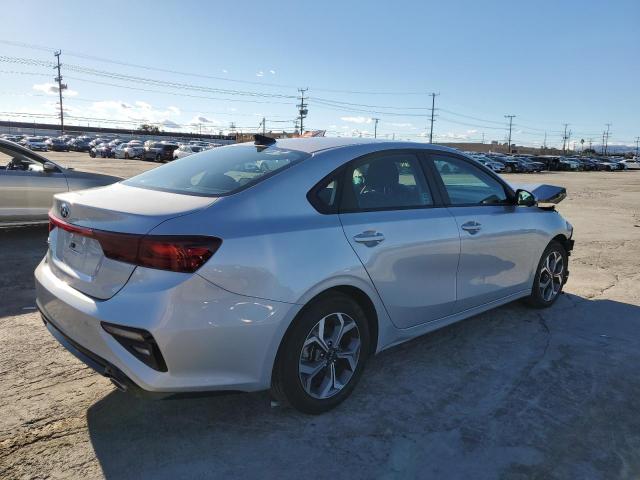 3KPF24AD8ME341883 - 2021 KIA FORTE FE SILVER photo 4