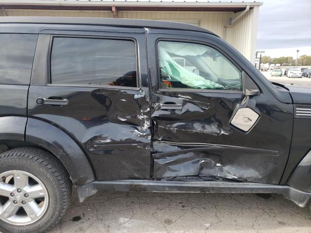 1D8GU28K48W219395 - 2008 DODGE NITRO BLACK photo 9