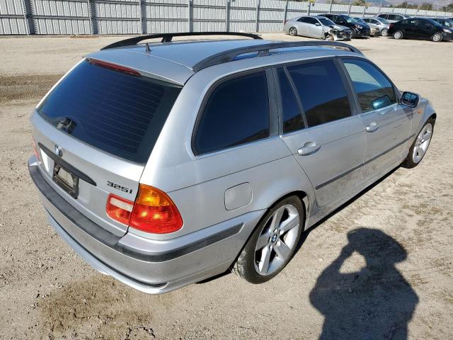 WBAAX13494PJ00810 - 2004 BMW 325 IT SUL SILVER photo 4