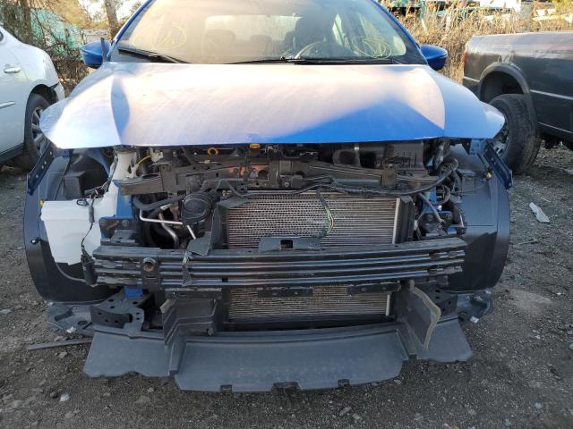 3N1CN8EV4ML888846 - 2021 NISSAN VERSA SV BLUE photo 5