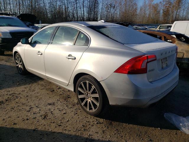 LYV402TK3HB135062 - 2017 VOLVO S60 PREMIE SILVER photo 2