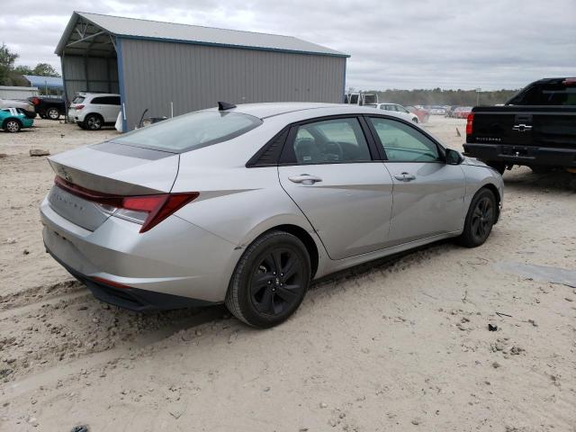 5NPLM4AG5MH024842 - 2021 HYUNDAI ACCENT BAS SILVER photo 4