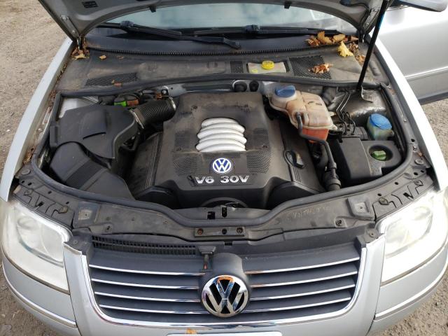 WVWTH63B83P441537 - 2003 VOLKSWAGEN PASSAT GLX SILVER photo 11