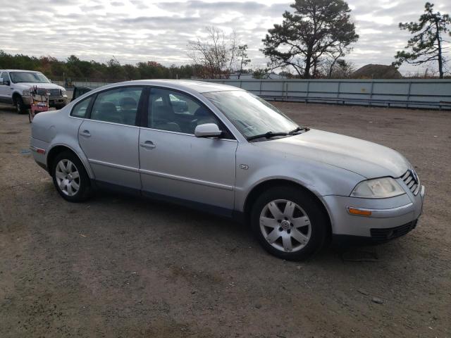 WVWTH63B83P441537 - 2003 VOLKSWAGEN PASSAT GLX Gümüş foto 4