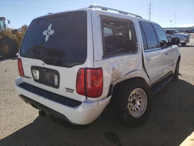 5LMPU28A7XLJ19757 - 1999 LINCOLN NAVIGATOR WHITE photo 4