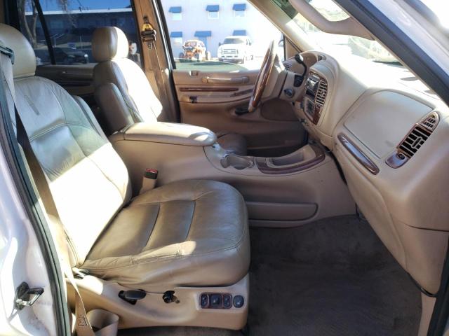 5LMPU28A7XLJ19757 - 1999 LINCOLN NAVIGATOR WHITE photo 5