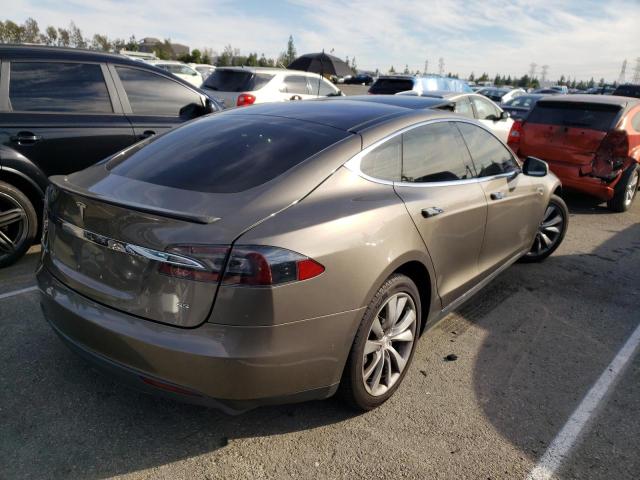 5YJSA1H13FFP77047 - 2015 TESLA MODEL S 85 CHARCOAL photo 4