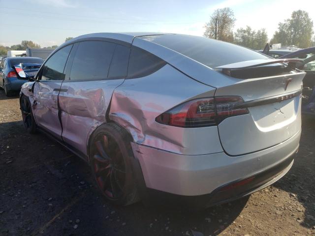 5YJXCDE2XJF116686 - 2018 TESLA MODEL X SILVER photo 3