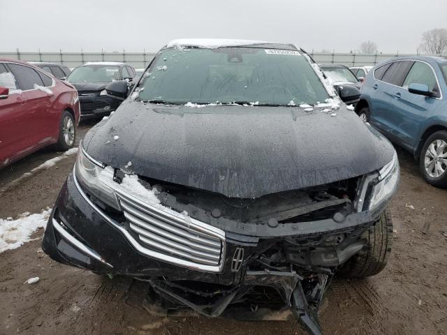 5LMCJ2D99GUJ04576 - 2016 LINCOLN MKC SELECT BLACK photo 5