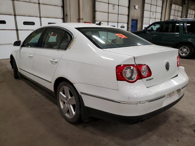 WVWAK73C07P164962 - 2007 VOLKSWAGEN PASSAT WHITE photo 3