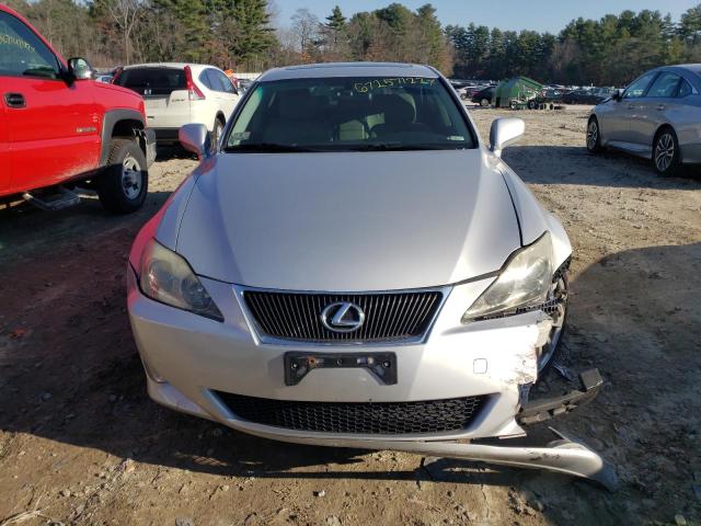 JTHCK262672013926 - 2007 LEXUS IS 250 SILVER photo 5