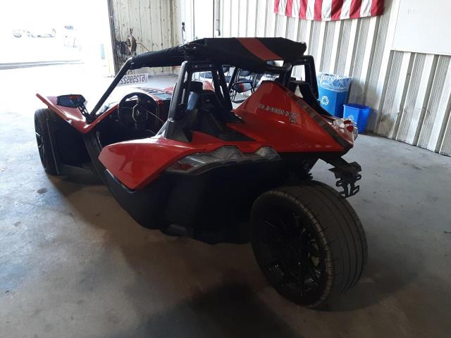 57XAAPHD6L8138432 - 2020 POLARIS SLINGSHOT RED photo 3