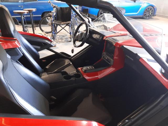 57XAAPHD6L8138432 - 2020 POLARIS SLINGSHOT RED photo 5
