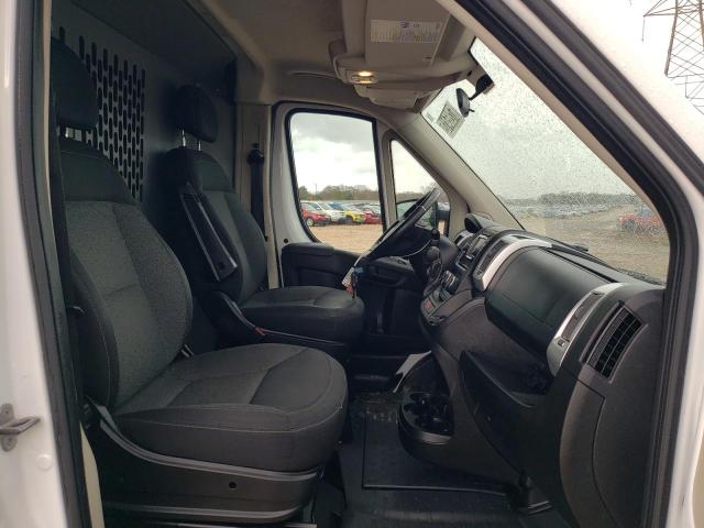 3C6TRVDG9GE121724 - 2016 RAM PROMASTER WHITE photo 5