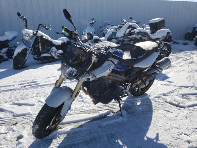 WB10B140XFZC97423 - 2015 BMW F800 R WHITE photo 2