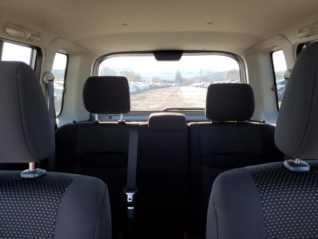 JTLKT324650204282 - 2005 TOYOTA SCION XB Gümüş fotoğraf 10