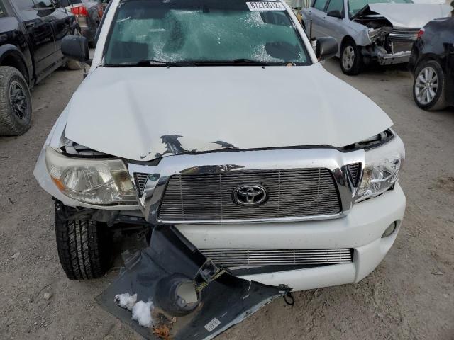 5TETX22N59Z669388 - 2009 TOYOTA TACCOMA WHITE photo 11