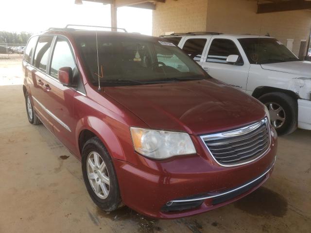 2C4RC1BG0DR629834 - 2013 CHRYSLER TOWN & COU MAROON photo 1