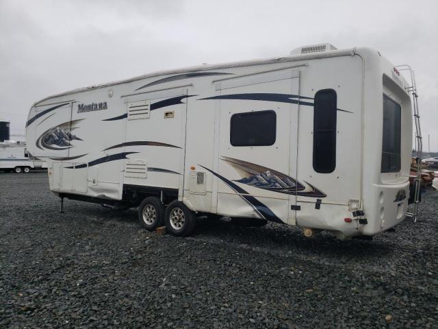 4YDF31523A4701481 - 2010 KEYSTONE MONTANA WHITE photo 3