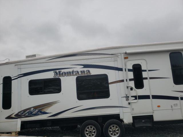 4YDF31523A4701481 - 2010 KEYSTONE MONTANA WHITE photo 9