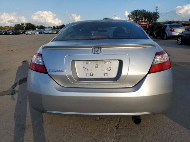 2HGFG11938H505385 - 2008 HONDA CIVIC EXL فضي صورة 6