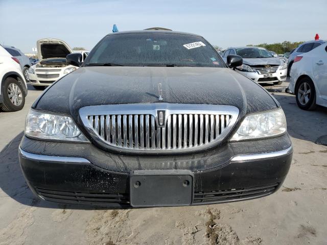 2LNHM82V29X611639 - 2009 LINCOLN TOWN CAR S BLACK photo 5