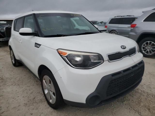 KNDJN2A27G7277456 - 2016 KIA SOUL WHITE photo 1