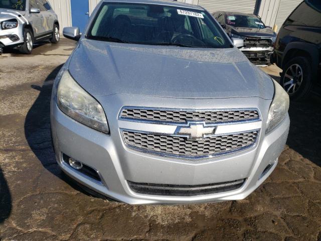 1G11H5SA9DF279413 - 2013 CHEVROLET MALIBU LTZ ვერცხლისფერი ფოტო 5