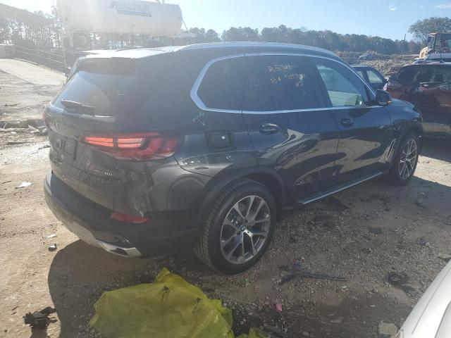 5UXCR6C07P9N54240 - 2023 BMW X5 XDRIVE4 BLACK photo 3