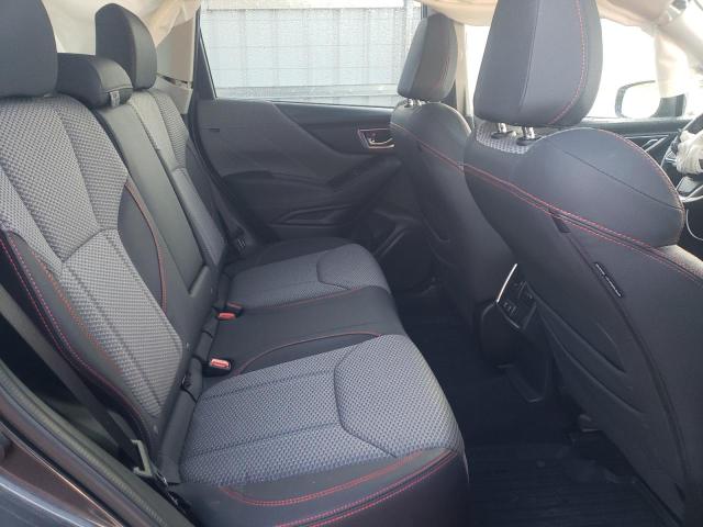 JF2SKALC3MH428328 - 2021 SUBARU FORESTER S GRAY photo 11