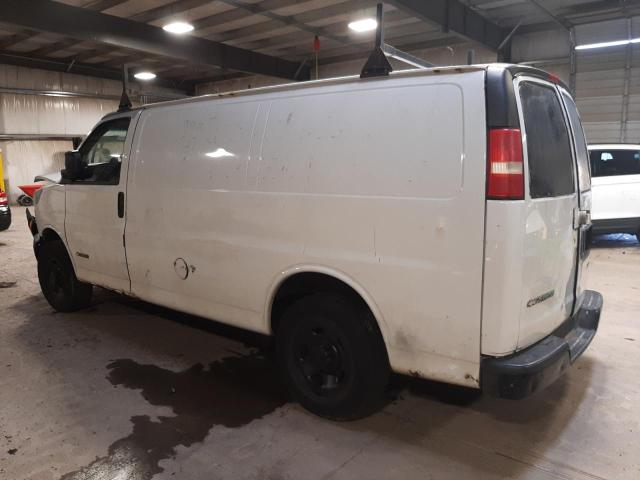 1GCGG25V261111341 - 2006 CHEVROLET EXPRESS G2 WHITE photo 2