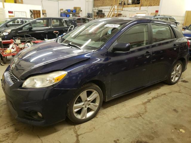 2T1LE4EE2BC019538 - 2011 TOYOTA MATRIX BLUE photo 1