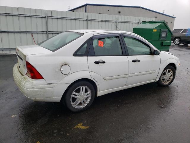 1FAFP34363W320281 - 2003 FORD FOCUS SE C WHITE photo 3