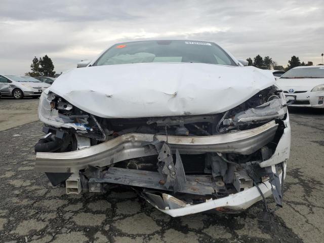 1C3CCCAB2FN621567 - 2015 CHRYSLER 200 LIMITE WHITE photo 9