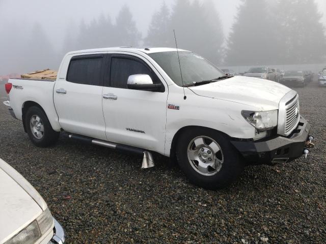 5TFHY5F19BX189525 - 2011 TOYOTA TUNDRA CRE WHITE photo 4